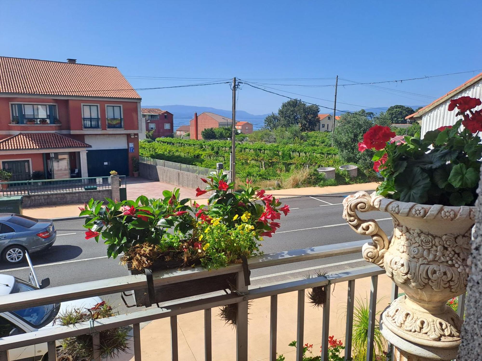 Apartamento Romero Garden C con vistas al mar Vilanova de Arousa Habitación foto